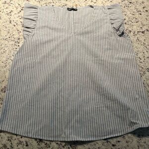 Women’s paper bag shirt with ruffles. Large